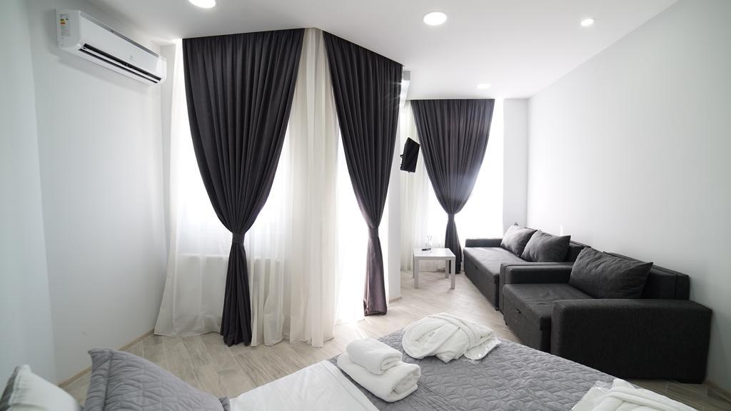 Queen Tamara Apartment Batumi Zewnętrze zdjęcie